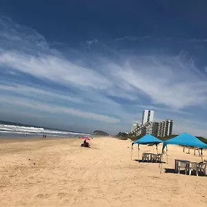 Casa En Privada Frente A La Playa Con Alberca! Сasa de vacaciones