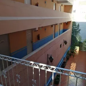 Tres Islas Hotel
